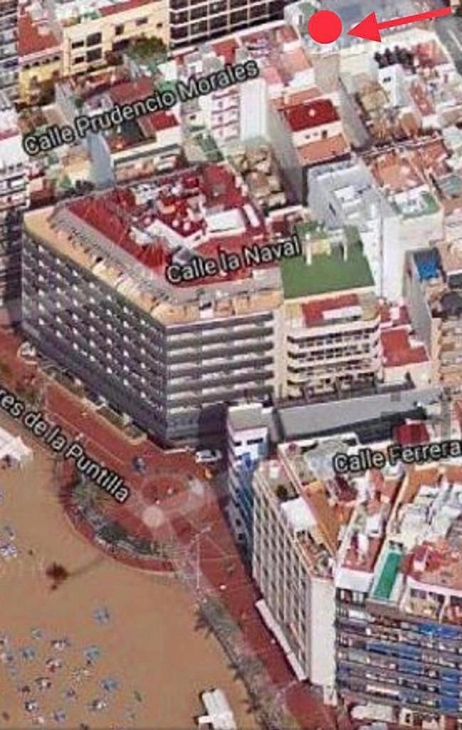 2 Bedrooms Flat + Balcony + Parking At Las Canteras Beach Las Palmas de Gran Canaria Exteriör bild