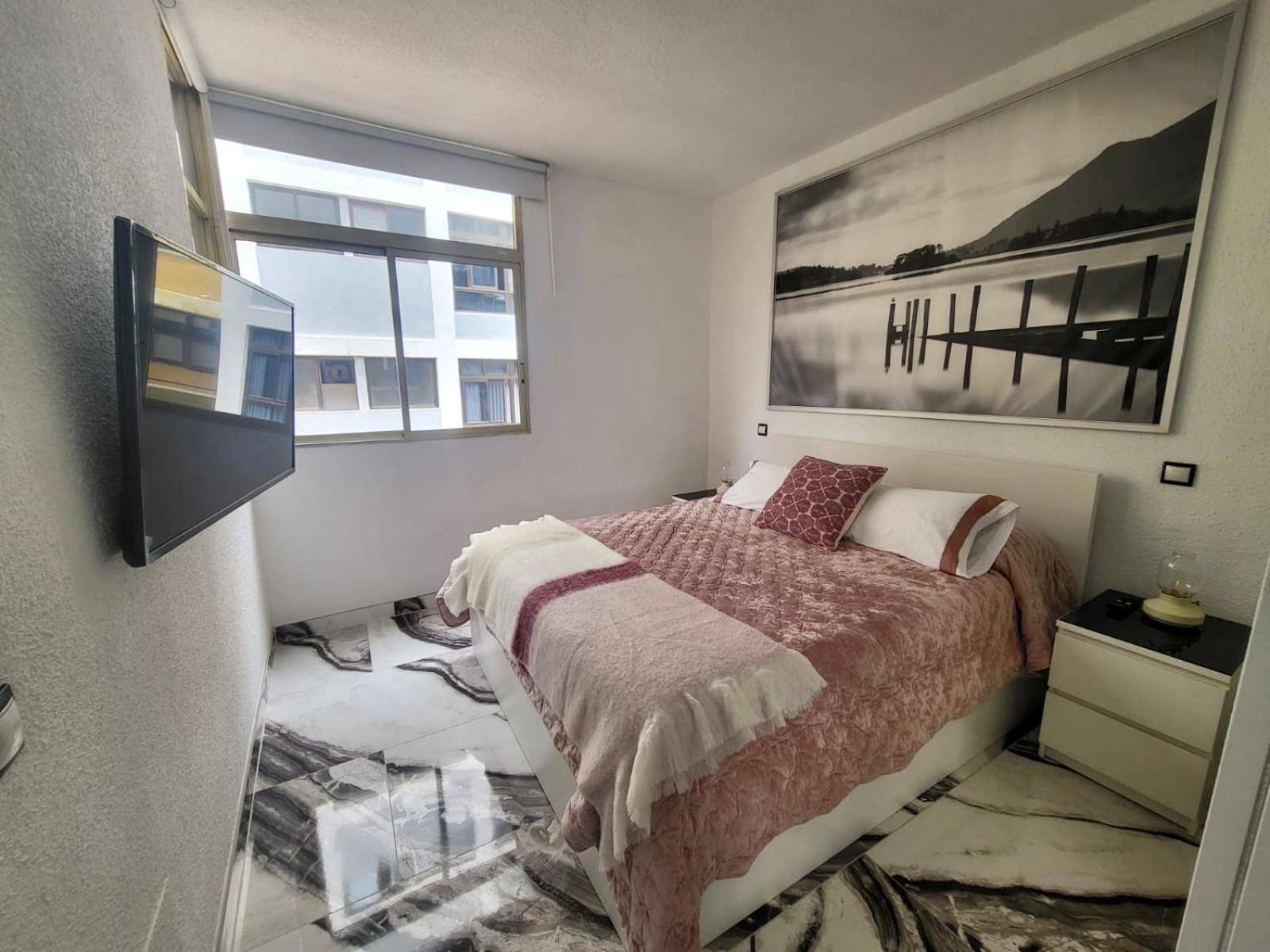 2 Bedrooms Flat + Balcony + Parking At Las Canteras Beach Las Palmas de Gran Canaria Exteriör bild